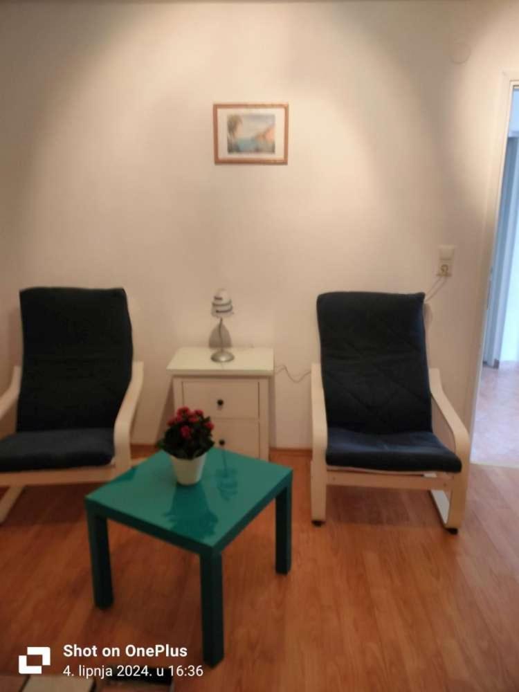 Apartmani Lipa Ртина Екстериор снимка